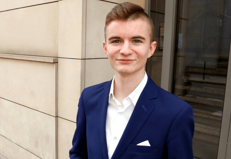 Jak pozyskać nowe kontakty biznesowe?